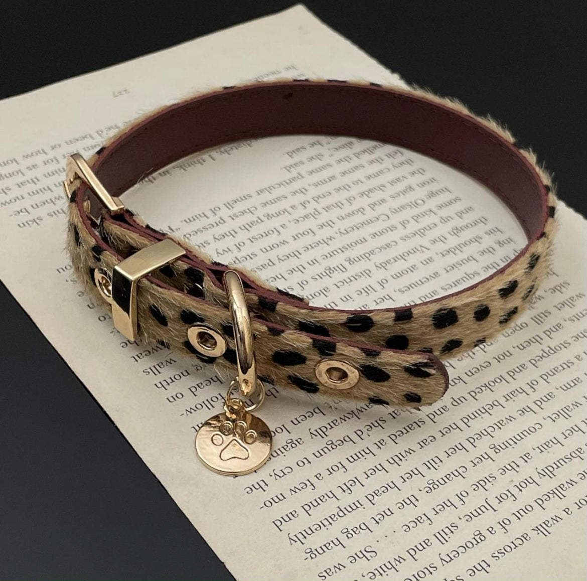 Leopard Print Buckle Choker