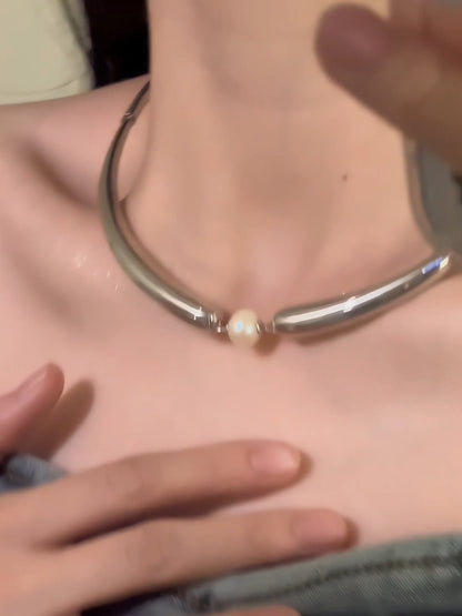 Minimalist Pearl Accent Choker